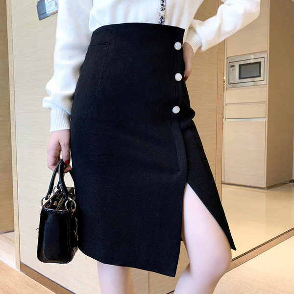 Liibuv must asümmeetriline nööpidega seelik