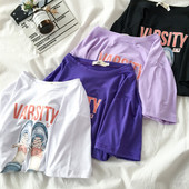 Naiste lai ovaalse dekoltee ja aplikatsiooniga T-särgi mudel