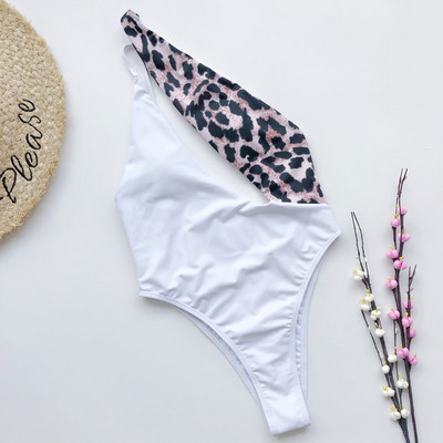 Moderan kupaći kostim s dubokim dekolteom i izrezanim leđima