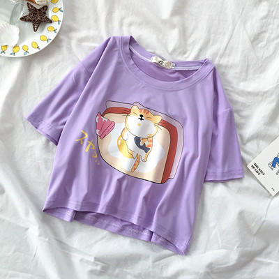 Modern női póló ovális nyakkivágással és rátéttel