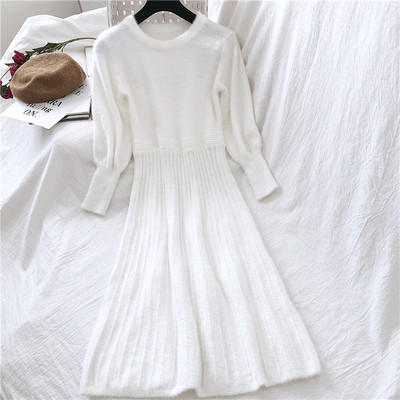 Γυναικείο casual μακρύ φόρεμα σε λευκό και μαύρο με οβάλ ντεκολτέ