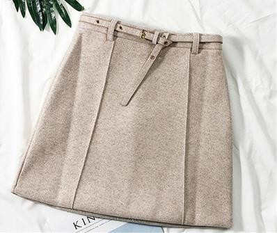 Ženska moderna zimska suknja sa visokim strukom i remenom