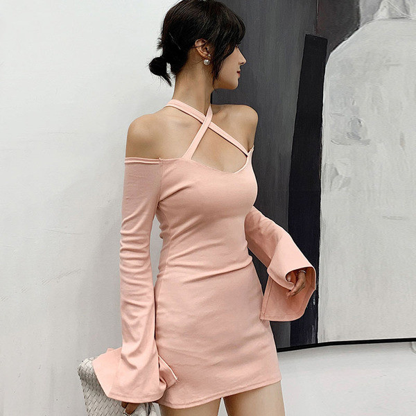 Stiilne naiste lühike kleit pikkade varrukate ja V-kaelusega