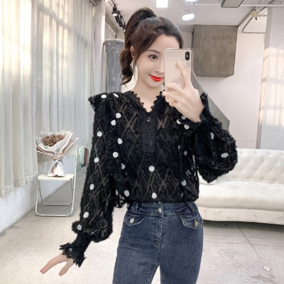 Ženska čipkasta košulja sa špic izrezom na točkice