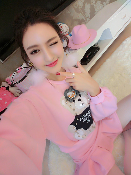 Naiste vabaaja komplekt kaheosalisest seelikust ja pluusist