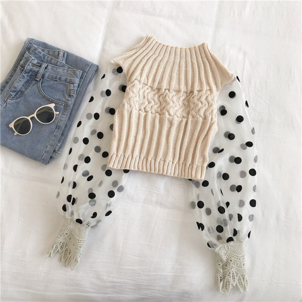 Naiste moodne kolmevärviline pitsiga kootud pluus