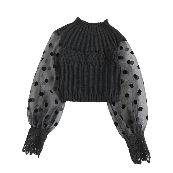 Naiste moodne kolmevärviline pitsiga kootud pluus