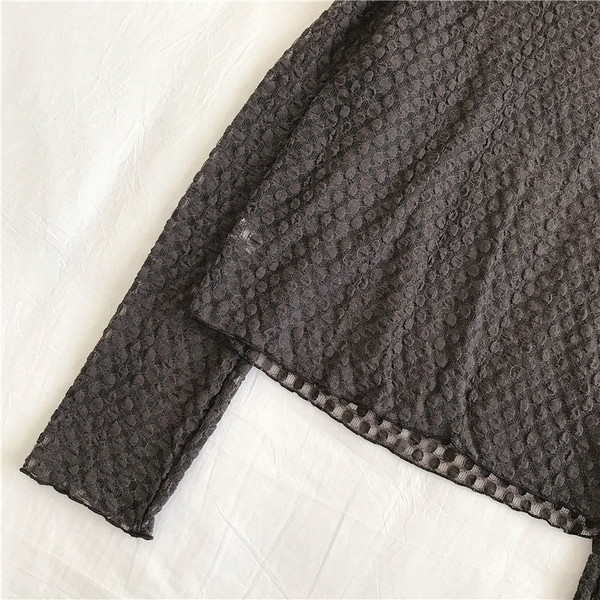 Lezser női blúz három színben, hosszú ujjal