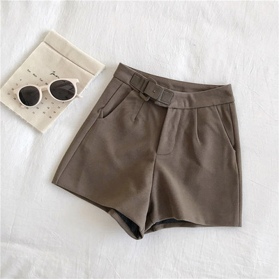 Női aktuális téli rövidnadrág három színben