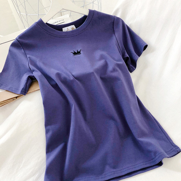 Naiste vabaaja pluus lühikeste varrukate ja ovaalse kaelusega