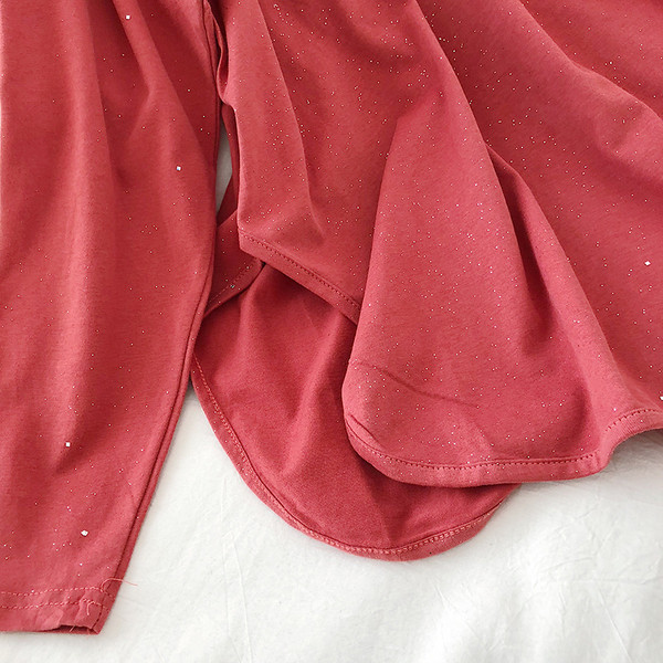 Moodne naiste lai mudel ovaalse kaelusega pluus