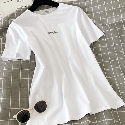 Γυναικεία casual μπλούζα σε λευκό χρώμα με διαφορετικές επιγραφές