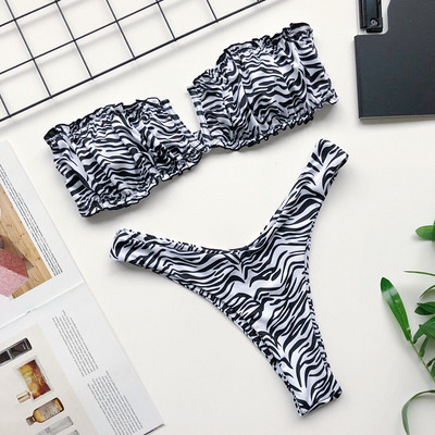 Kaheosaline silla-tüüpi ülaosa ja V-kaelusega ujumistrikoo