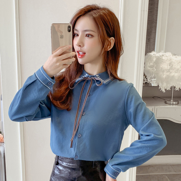 Vabaaja naiste särk tikandi ja klassikalise kraega