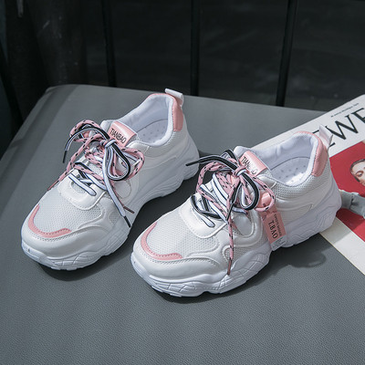 Καθημερινά γυναικεία  αθλητικά παπούτσια  από έκο δέρμα και ύφασμα και χοντρή σόλα