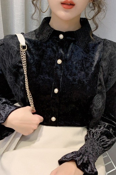 Stiilne naiste sametsärk pitsi ja lootosevarrukatega