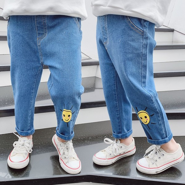 Casual παιδκά τζιν  για κορίτσια με εφαρμογές και τσέπες