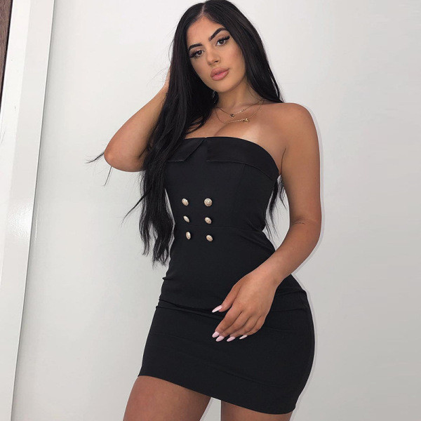 Stiilne musta värvi paljaste õlgade ja nööpidega naiste kleit