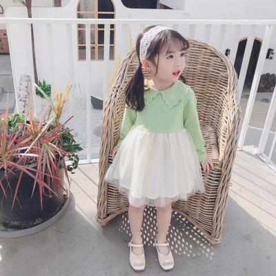 Stílusos gyerekruha hosszú ujjal és ovális nyakkivágással