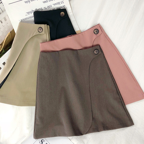 Naiste vabaaja neljas värvitoonis nööbiga lühike seelik