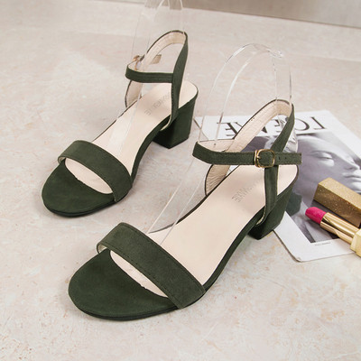 Női alkalmi szandál öko velúrból, alacsony vastag sarokkal