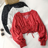 Modern női rövid, pöttyös blúz, három színben, nyakkendővel