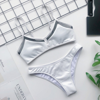 Kaheosaline õhukeste rihmade ja nööpidega ujumistrikoo