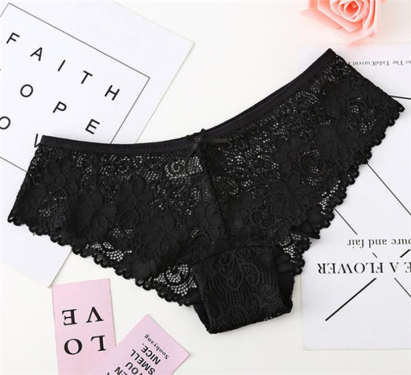 Naiste pitsilised paelaga bikiinid