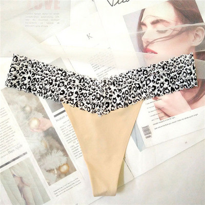 Naiste õmblusteta stringid leopardimustriga