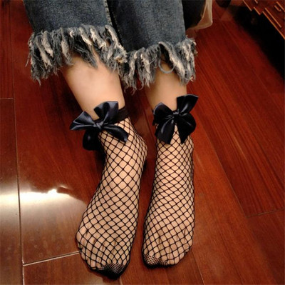 Γυναικείες κάλτσες με διακόσμηση με κορδέλα