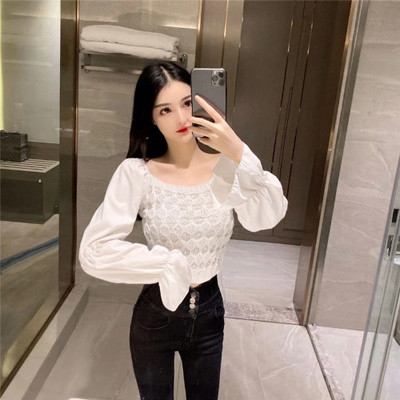 Вталена дамска блуза с широки паднали ръкави