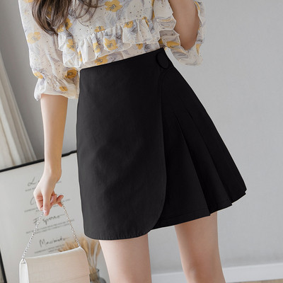 Tavaszi női szoknya magas derékkal, ráncokkal és gombbal