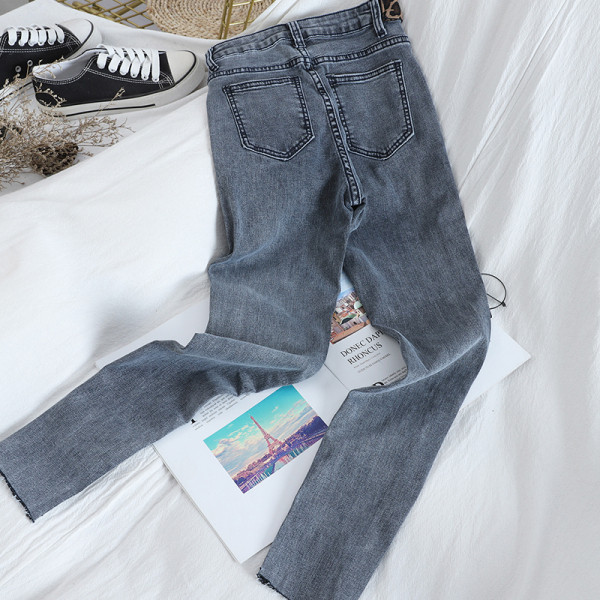 Дамски дънки с висока талия в син цвят и леопардов принт