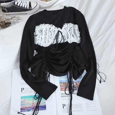 Női blúz O-nyakkal és csipkével