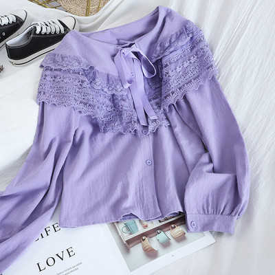 Női ing ovális nyakkivágással, elemes csipkével és szalaggal