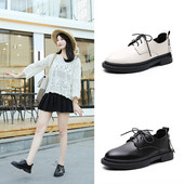 Naiste vabaajajalatsid paeltega, puhtast ökonahast mudel