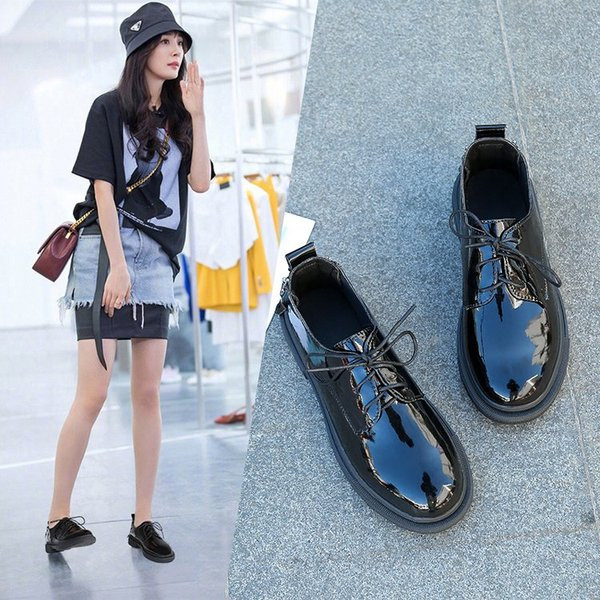 Naiste vabaajajalatsid paeltega, puhtast ökonahast mudel