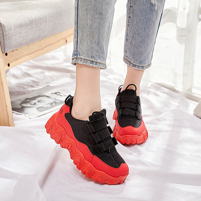 Lameda talla ja takjapaelaga naiste tossude uus mudel