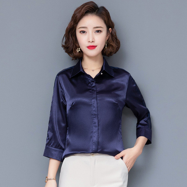 Stiilne naiste siidist särk klassikalise krae ja pikkade varrukatega