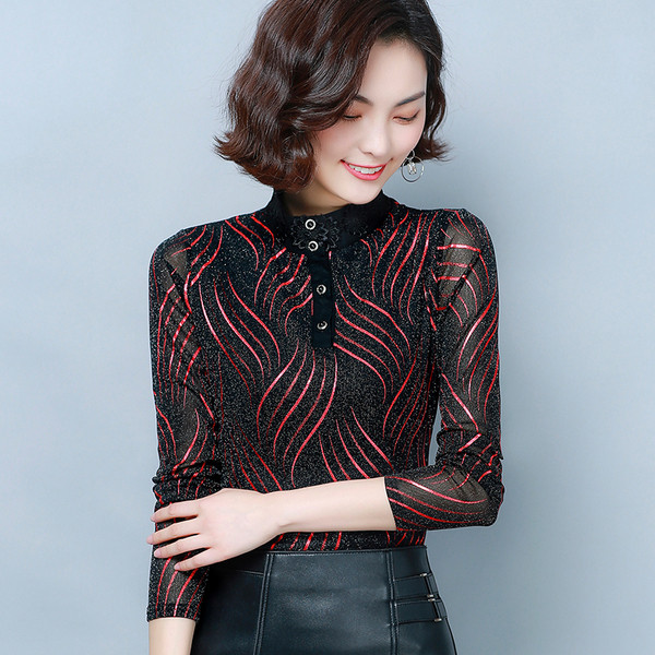 Moodne poolkõrge krae ja nööpidega naiste pluus