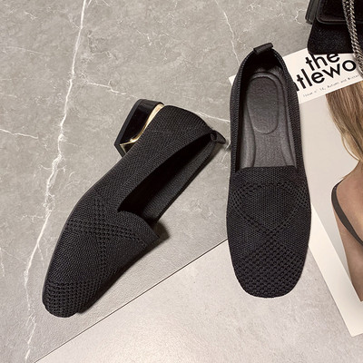 Naiste vabaaja tekstiilist pandla ja kividega kingad - kaks mudelit