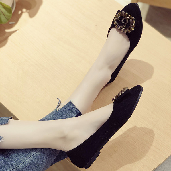 Naiste vabaaja mokassiinid ökoseemisnahast pandlaga - suured suurused