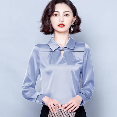 Moodne naiste siidist särk klassikalise krae ja pikkade varrukatega