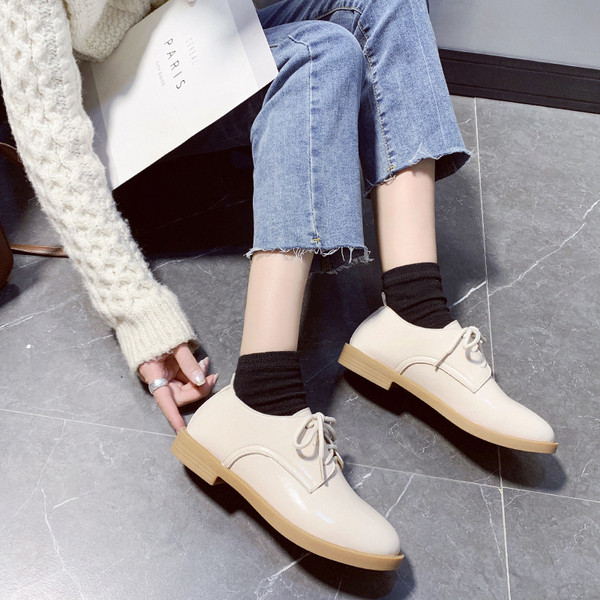 Naiste kevad-sügis paeltega kingad, puhtast ökonahast mudel