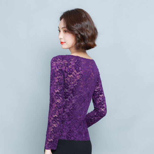 Moodne naiste pikkade varrukatega pitspluus