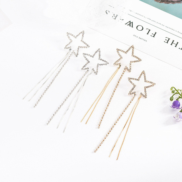 Стилни дамски обеци във формата на звезда с камъни