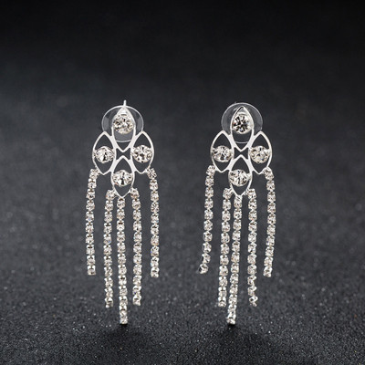 Μοντέρνα κυρίες σκουλαρίκια με κρεμαστό μοτίβο και πέτρες