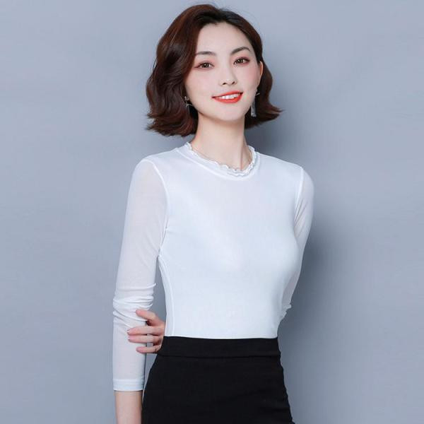 Alkalmi női blúz ovális nyakkivágással és hosszú ujjal