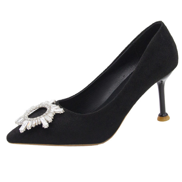 Naiste elegantsed öko seemisnahast kingad metallelemendi ja õhukese kontsaga