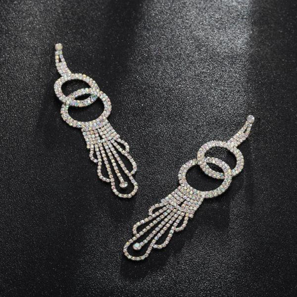 Stiilsed naiste rippuvad ümmarguste kivikestega kõrvarõngad